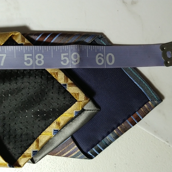 Silk Tie lot Geoffrey Beene Joseph Abboud - Picture 7 of 10